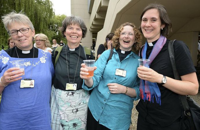 686628-women-react-after-the-synod-session-which-approved-the-consecration-of-women-bishops-in-york.jpg
