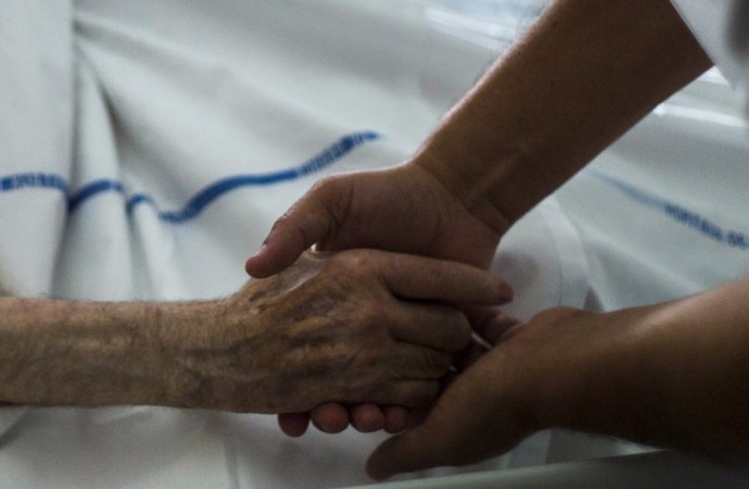 La-Belgique-a-franchi-le-cap-des-2.000-cas-d-euthanasie-declares-en-2015.jpg