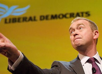 Tim-Farron-pointing-his-finger-592038.jpg