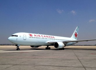 avion air canada.jpg