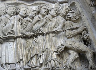 detail-representant-jugement-menees-enfer-facade-occidentale-Notre-Dame-Paris_0_730_486.jpg