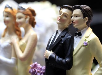 figurines-gateau-mariage-gay-pour-tous-1280.jpg