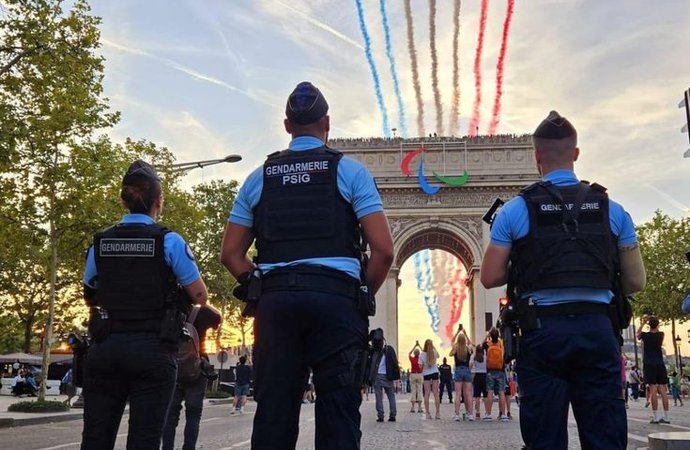 gendarmerie nationale.jpg