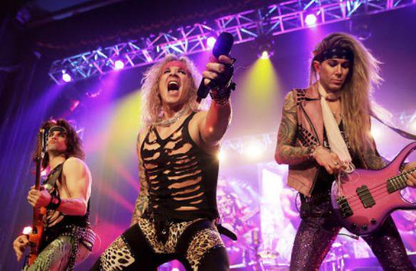 groupe-heavy-metal-steel-panther-concert-manchester-16-mars-2014-1631981-616x380.jpg